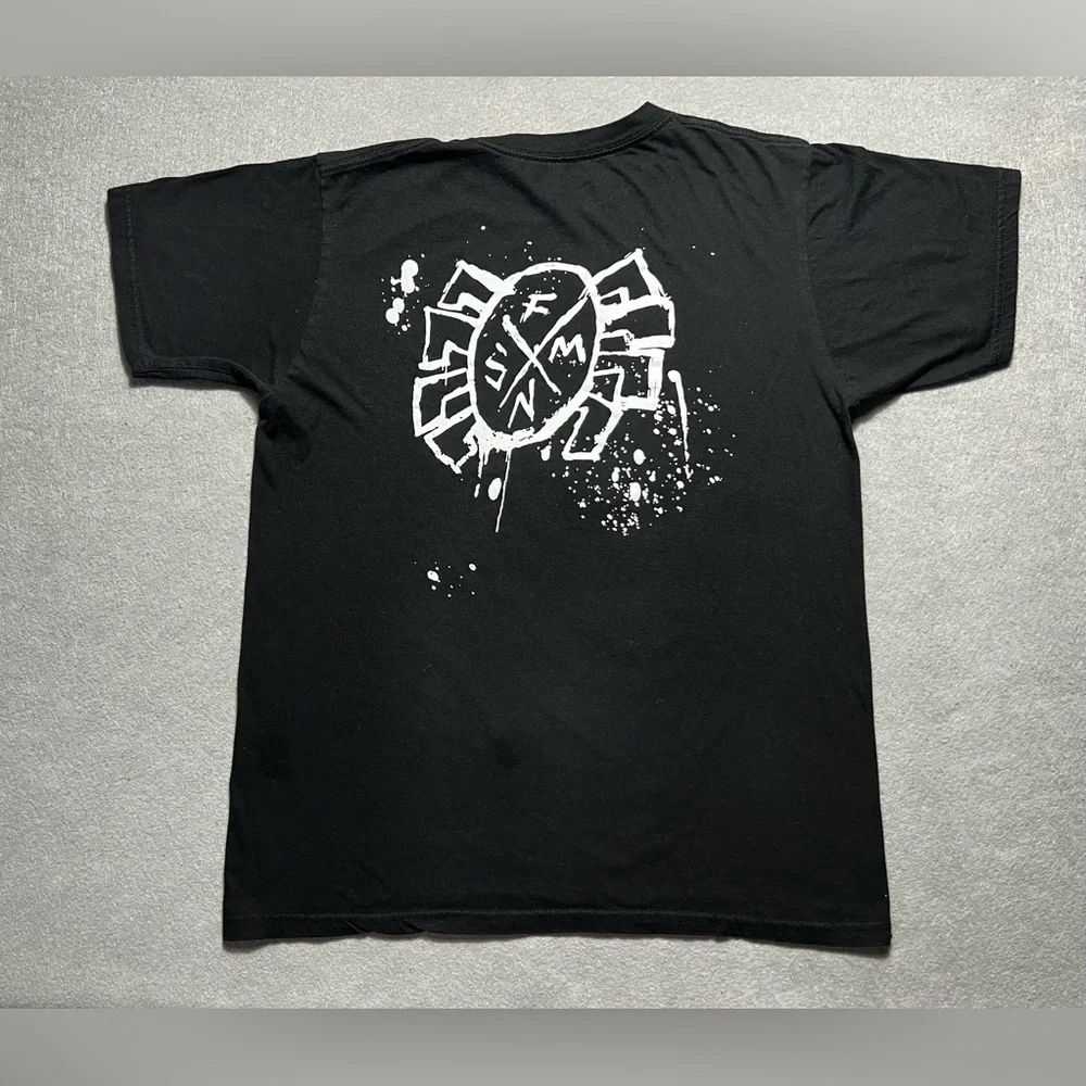 Spider-Man Spider-Punk T-Shirt Men’s Medium Black Marvel Across Spider-Verse Tee - Picture 5 of 6